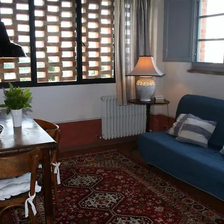 Area Produttiva Sleeps 6 Pool * Isola d'Arbia